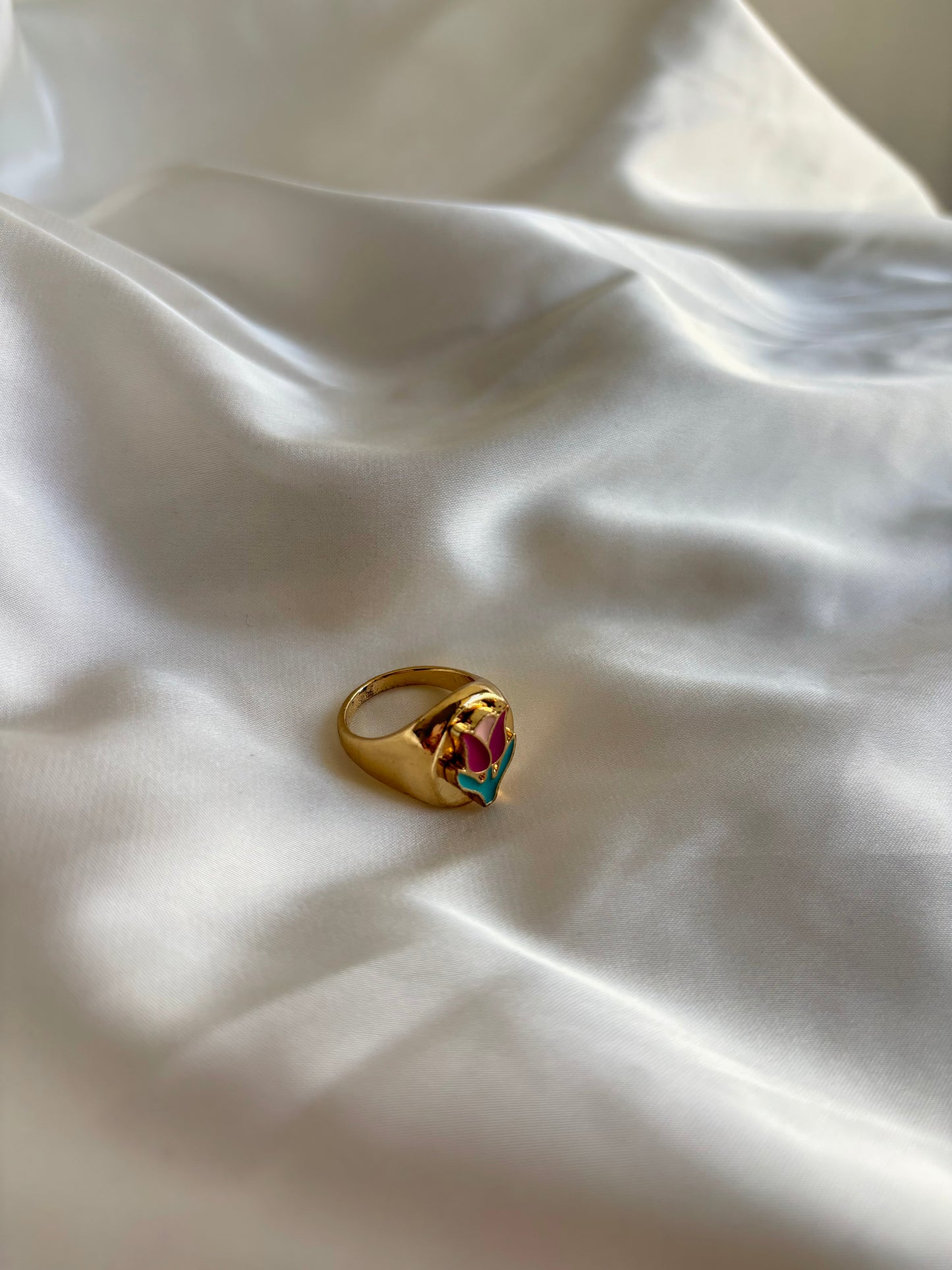 Tulip Signet Ring