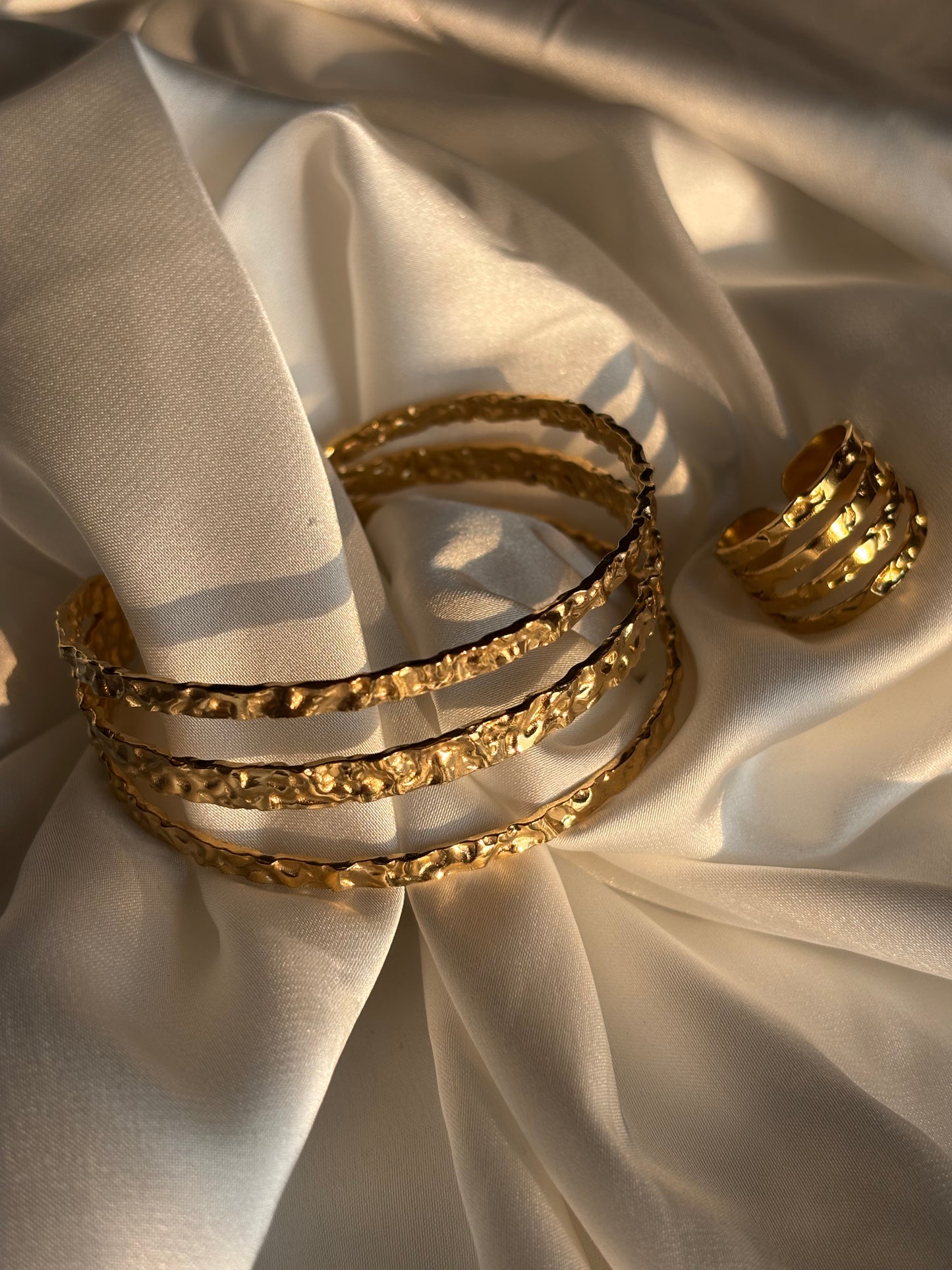 Alaya - Cuff Bracelet + Ring Set