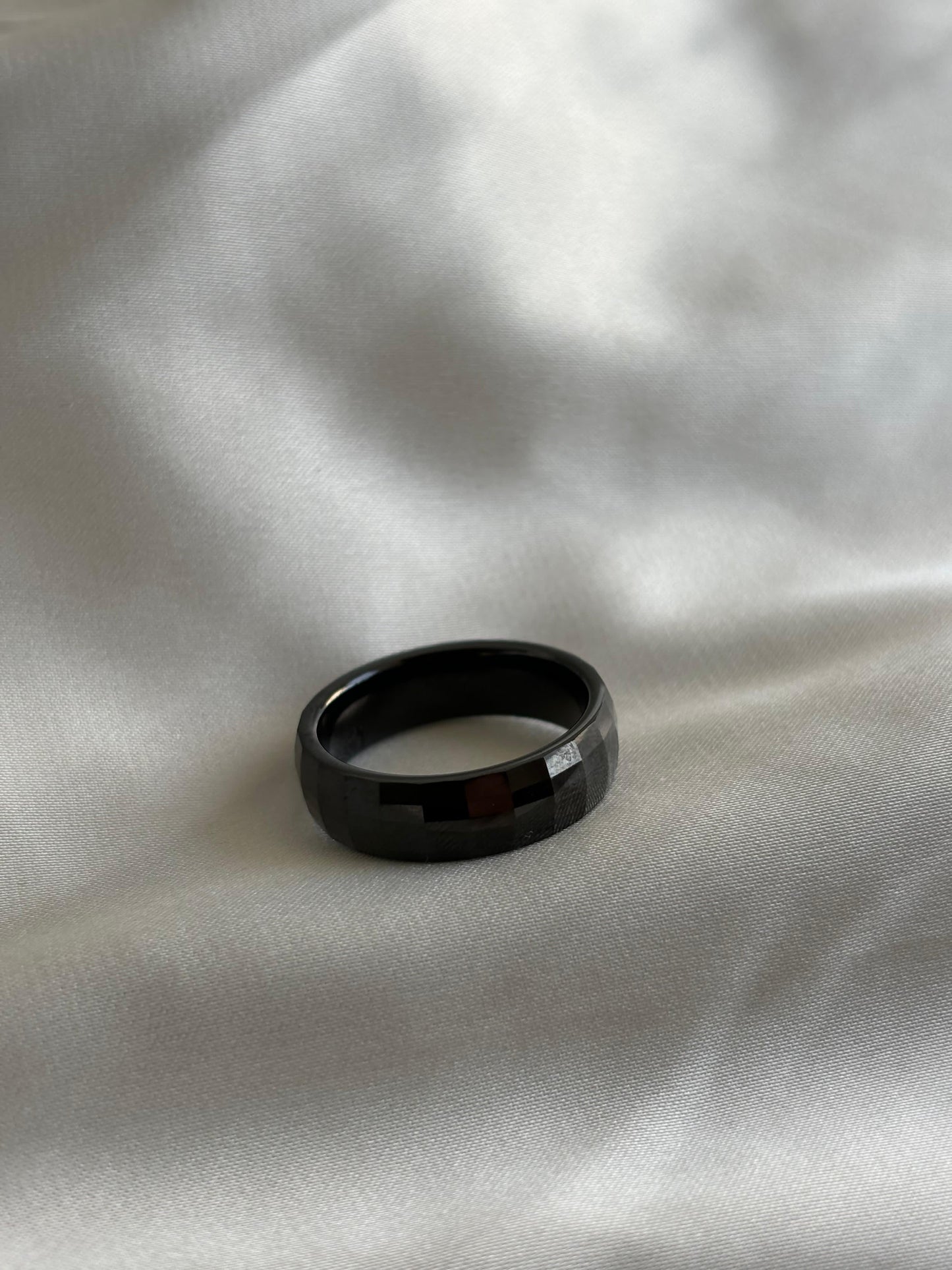 Wednesday Adams - Ring