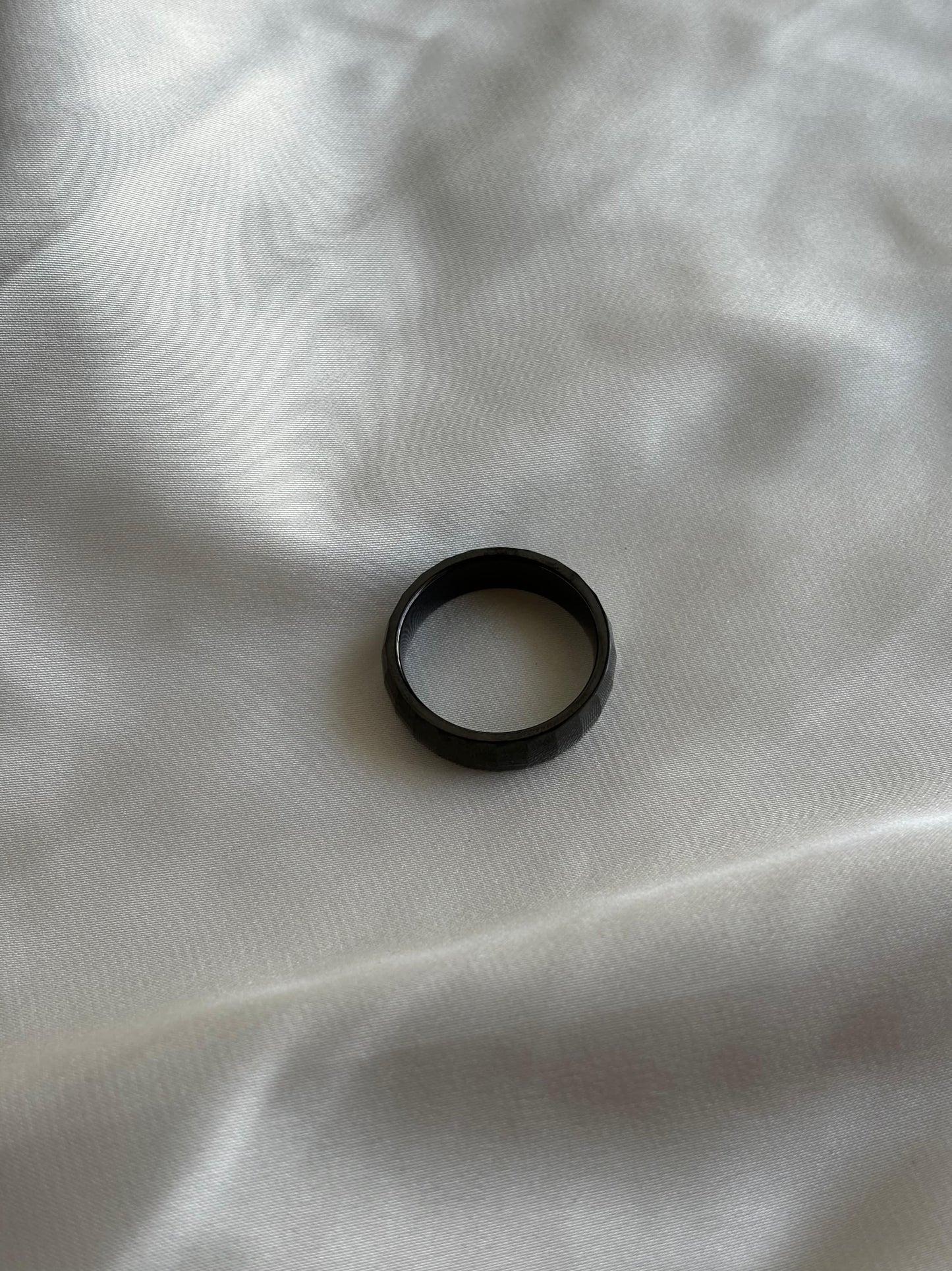 Wednesday Adams - Ring