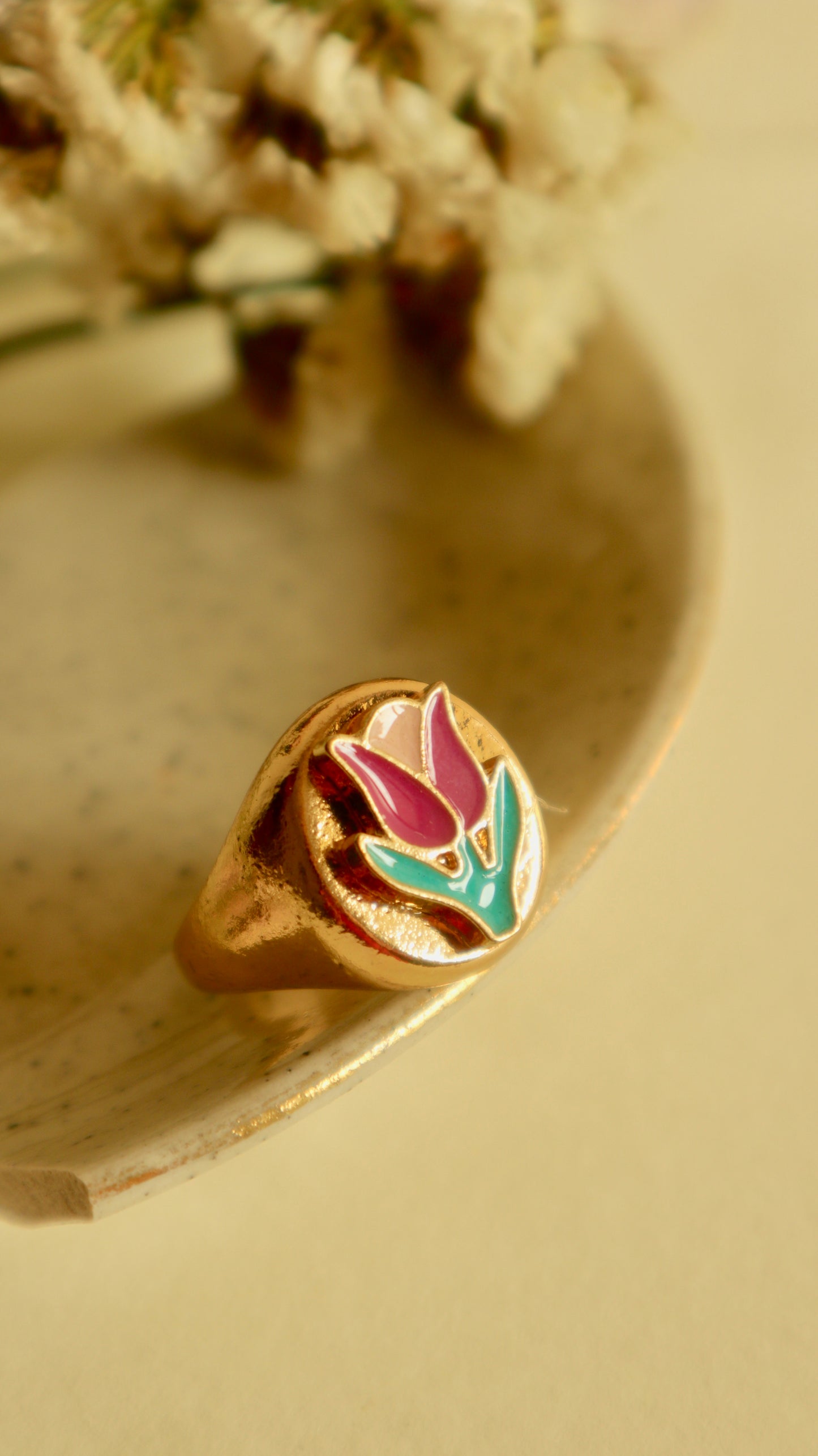 Tulip Signet Ring