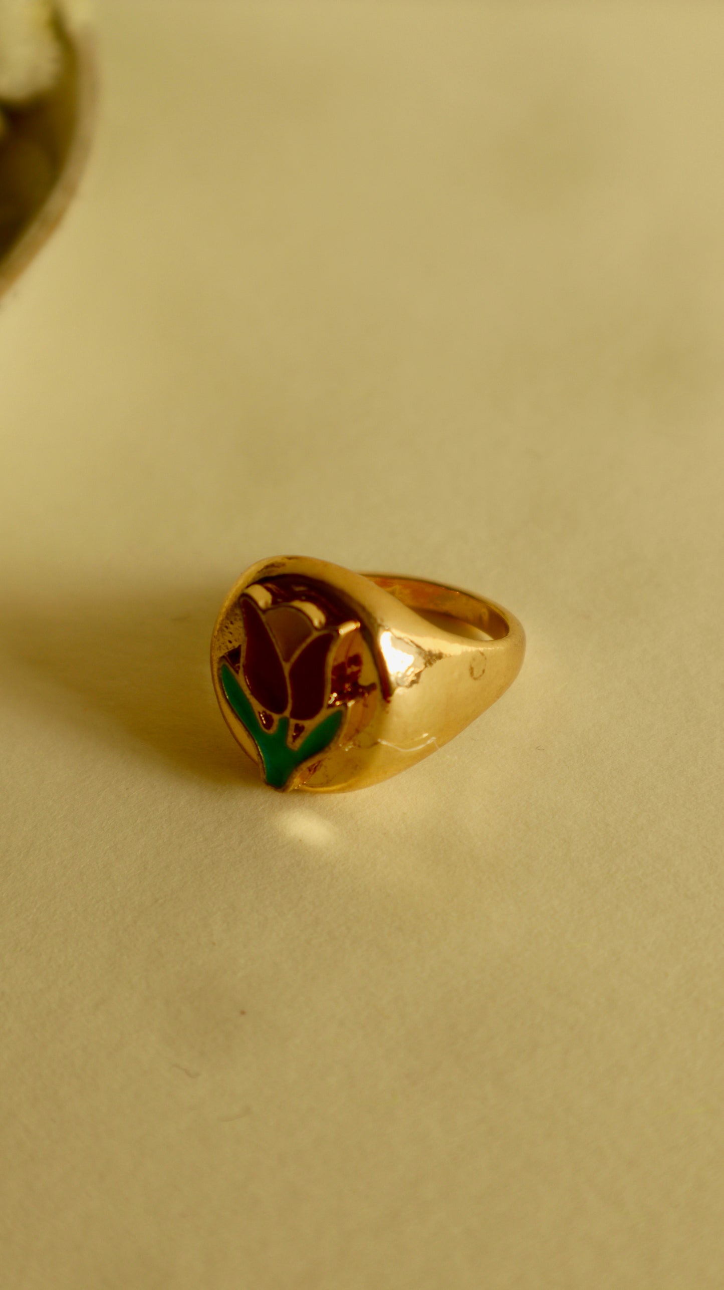Tulip Signet Ring