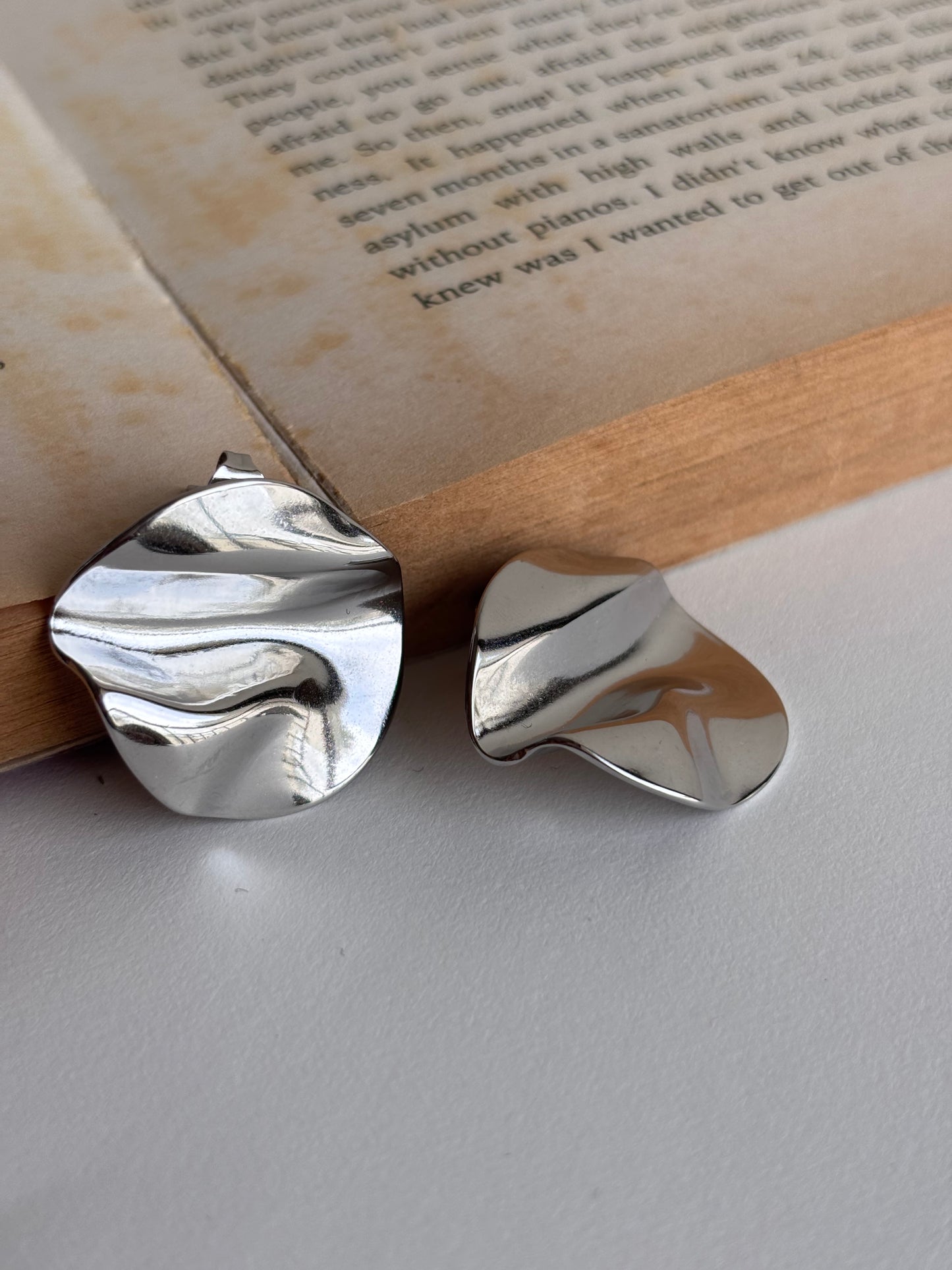 ‘Thriving’ Silver Earring