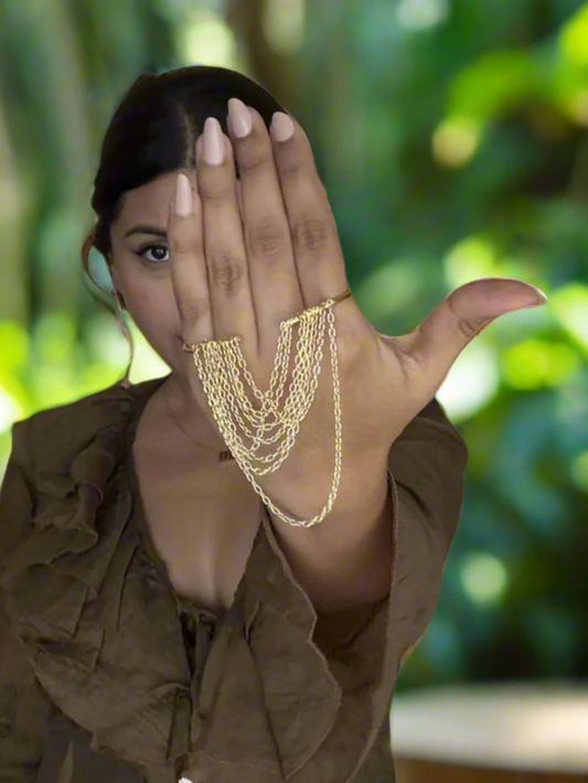 Xiana - Hand Chain