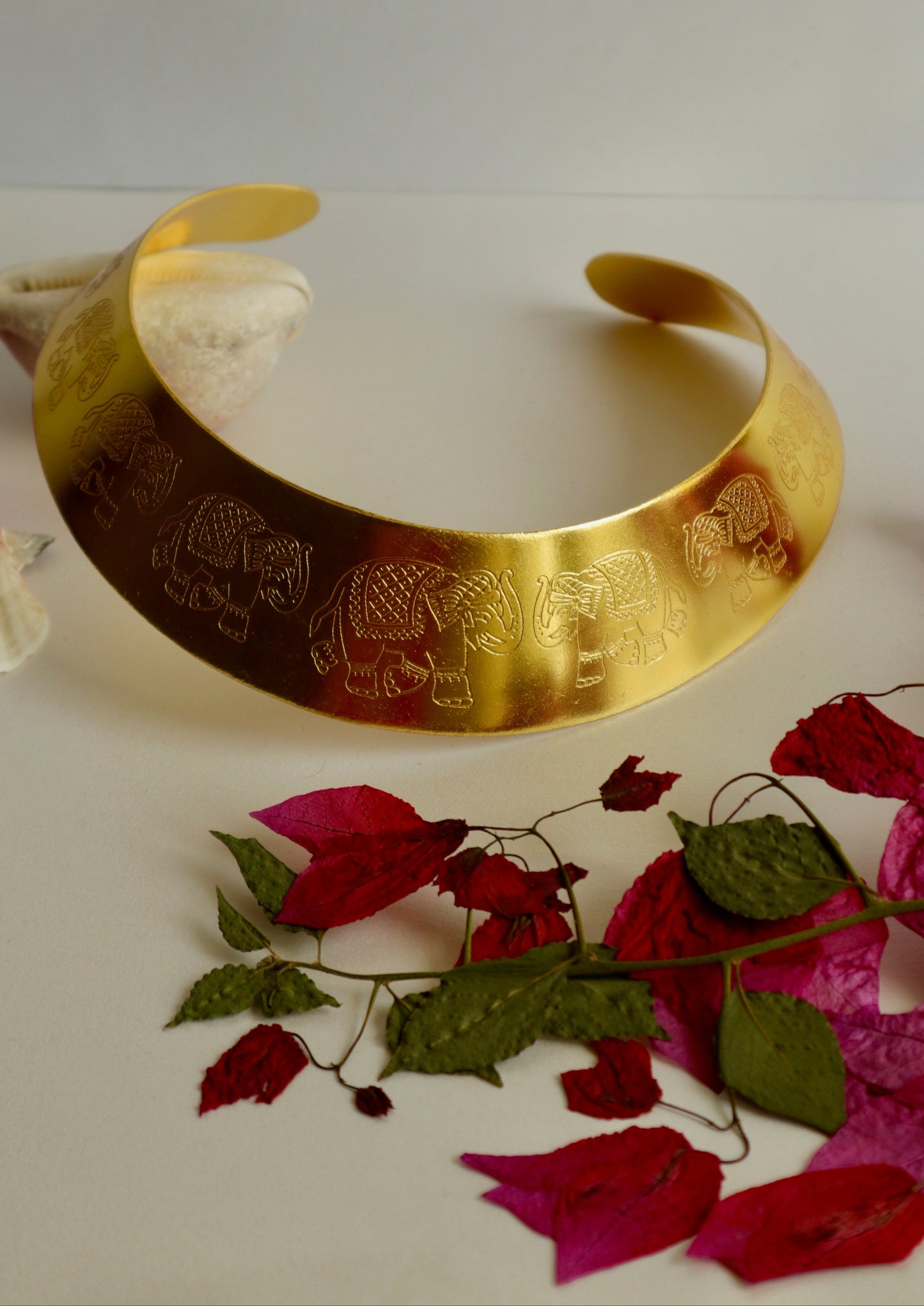 Rajputana Hasli Choker